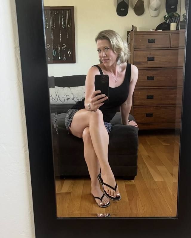 FRESH π CLEAN π«§ WET π¦ HORNY π JUICY π - Image 2